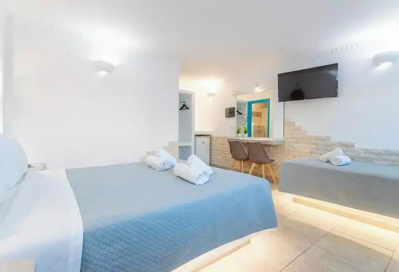 Отель Perissa Bay