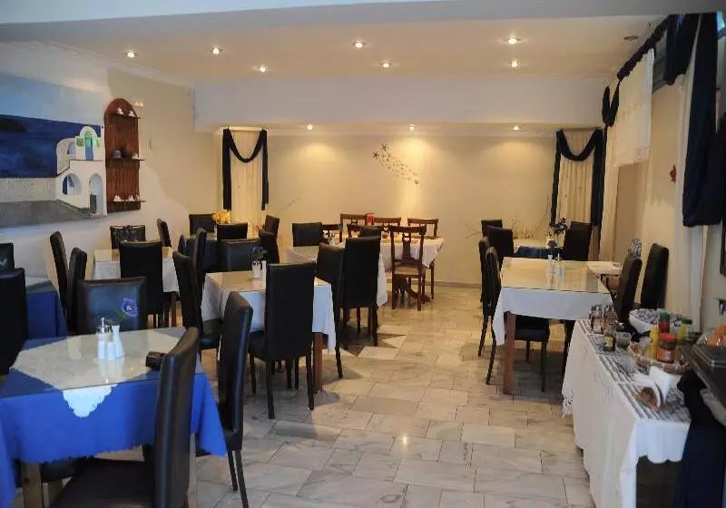 Отель Perissa Bay