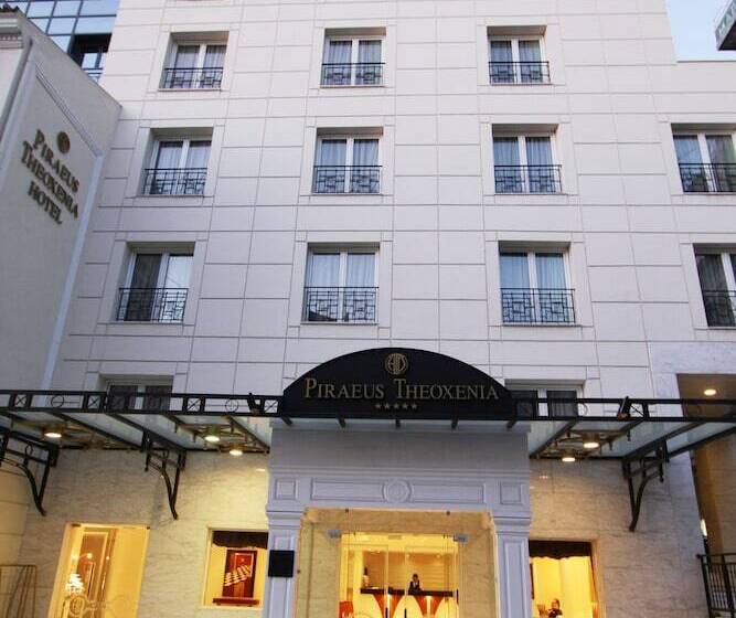 Hotel Piraeus Theoxenia