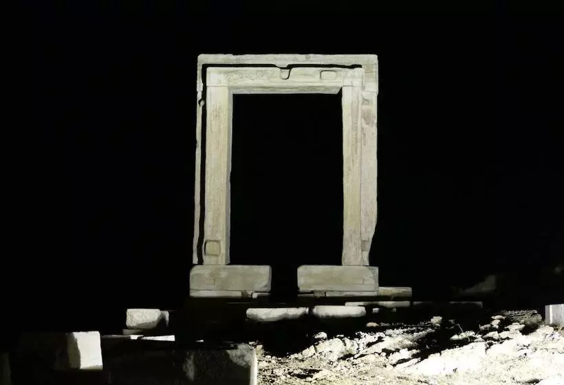 Proteas Hotel & Suites