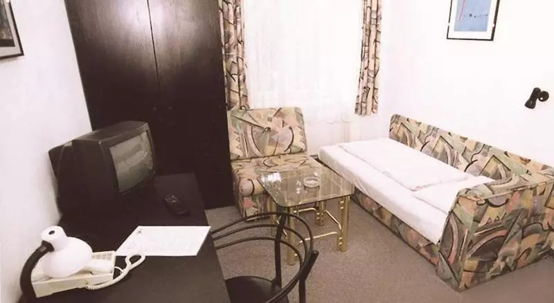 호텔 Riess City Rooms Self Check In