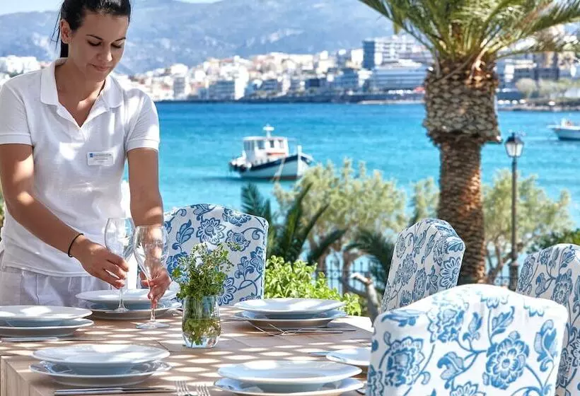 בית מלון כפרי Vasia Ormos