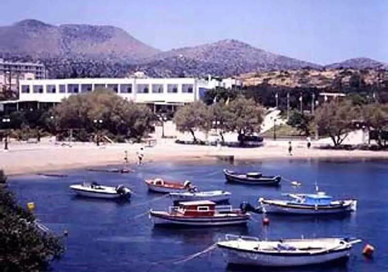 בית מלון כפרי Vasia Ormos