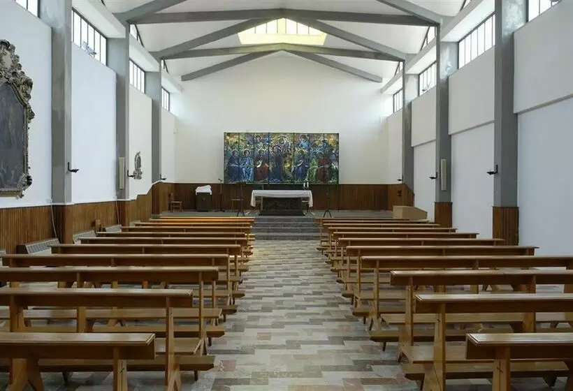 Отель Villa Sant'Andrea