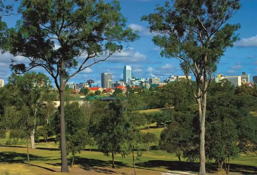 Oaks Brisbane Lexicon Suites