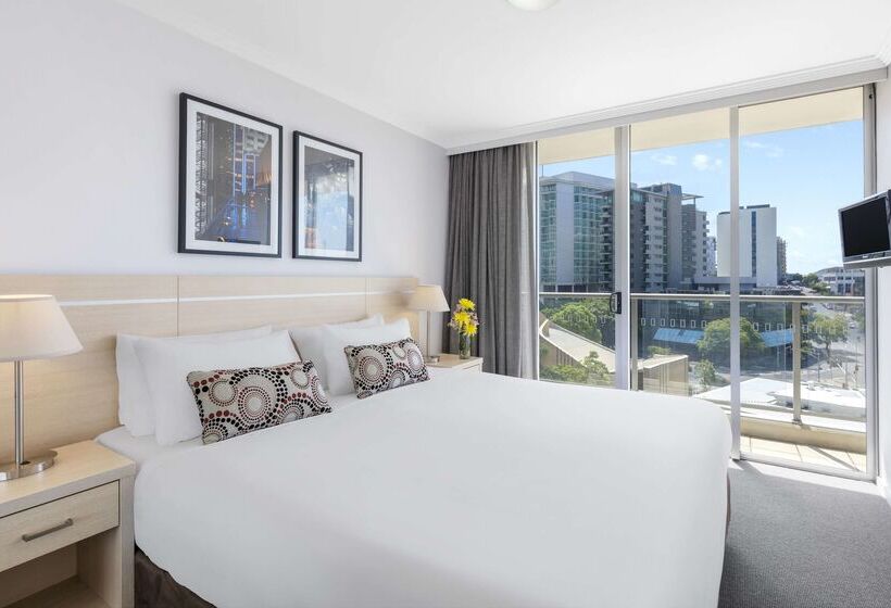 Oaks Brisbane Lexicon Suites