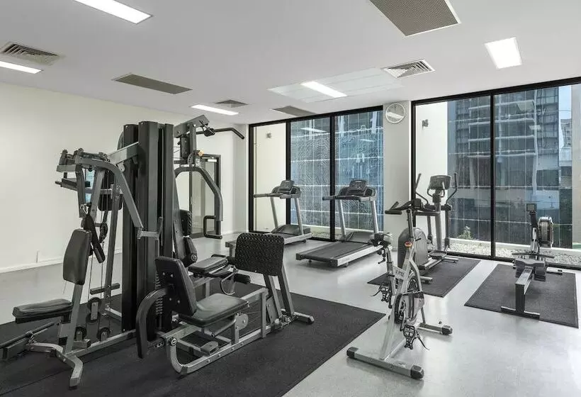 Oaks Brisbane Lexicon Suites