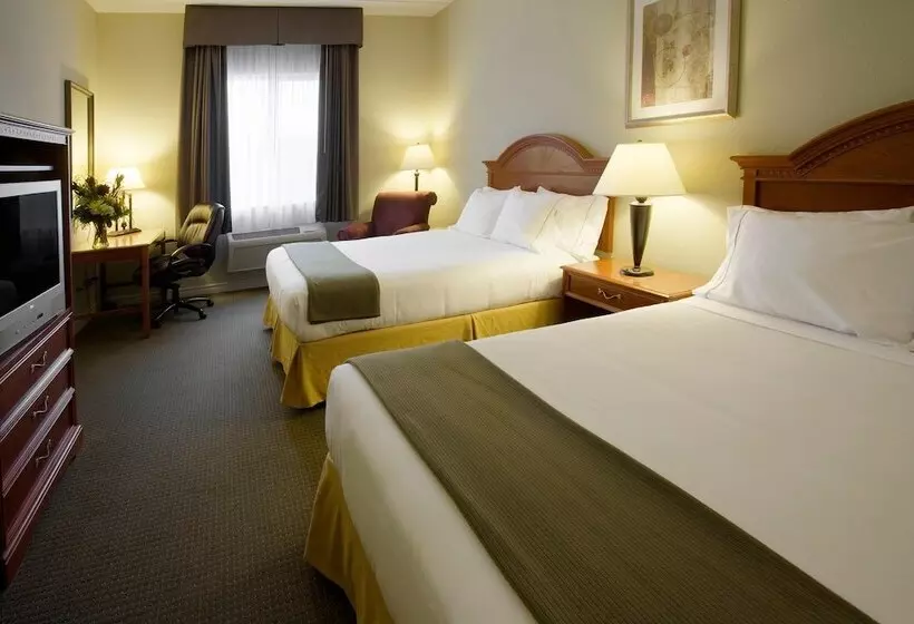 Holiday Inn Express Hotel & Suites 1000 Islands   Gananoque, An Ihg