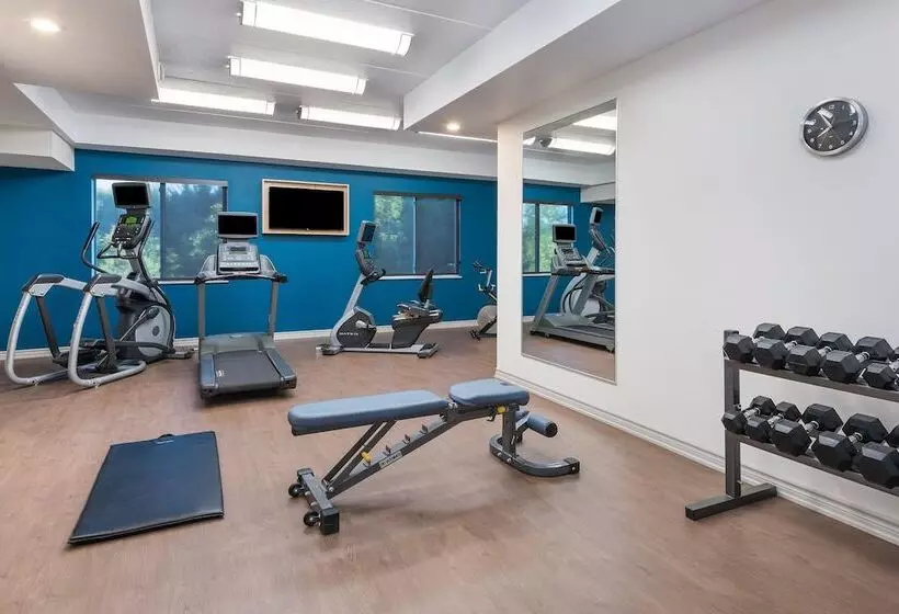 Holiday Inn Express Hotel & Suites 1000 Islands   Gananoque, An Ihg