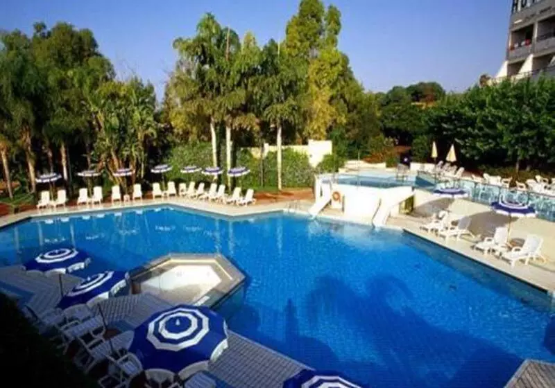 ホテル Acacia Marina