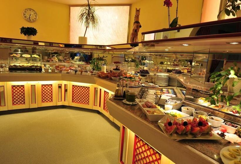 Szálloda Ambassador Thecontinents