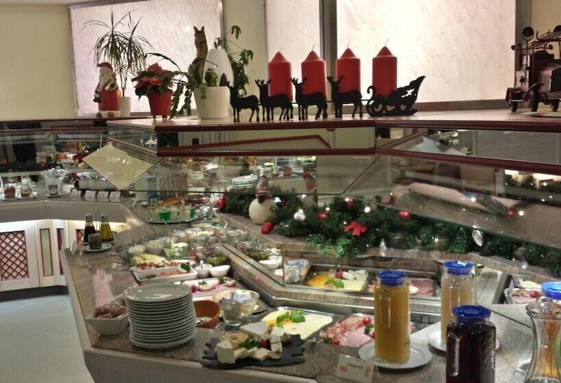 Szálloda Ambassador Thecontinents