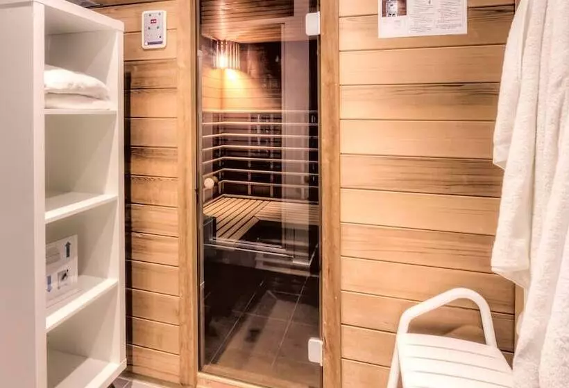 & Aparthotel Alize Mouscron