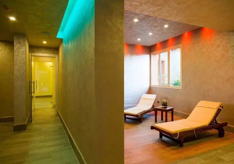 酒店 Art  Diamond Naxos Taormina