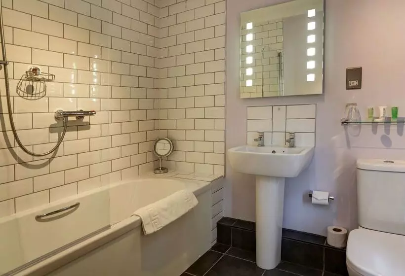 호텔 Best Western Plus Oaklands