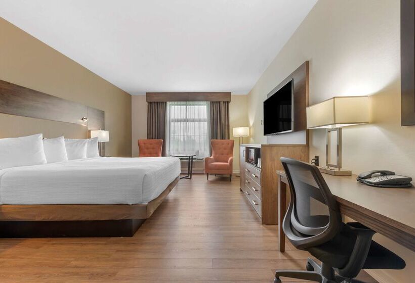 Отель Best Western Plus Perth Parkside Inn & Spa