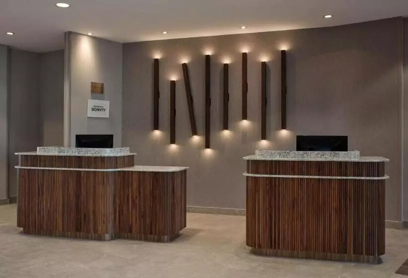 호텔 Courtyard By Marriott Mississaugaairport Corporate Centre West