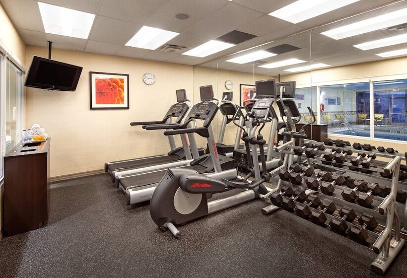 호텔 Fairfield Inn & Suites By Marriott Toronto Airport