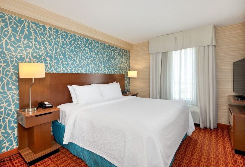 호텔 Fairfield Inn & Suites By Marriott Toronto Airport