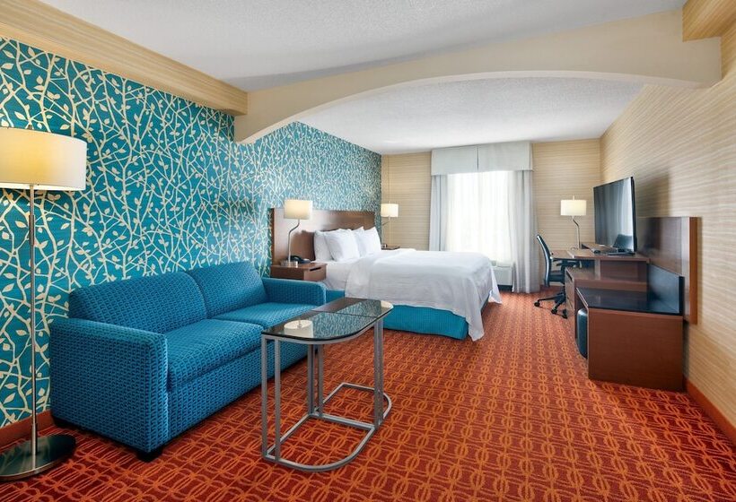 호텔 Fairfield Inn & Suites By Marriott Toronto Airport