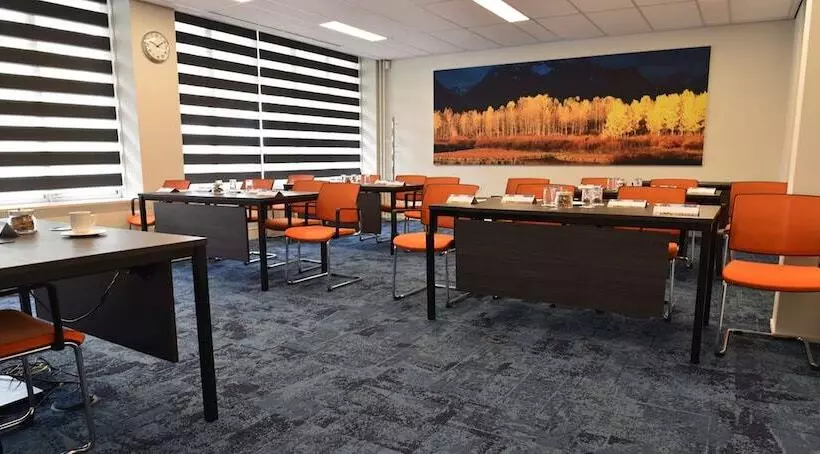 Flonk Hotel Groningen Centre, Bw Signature Collection