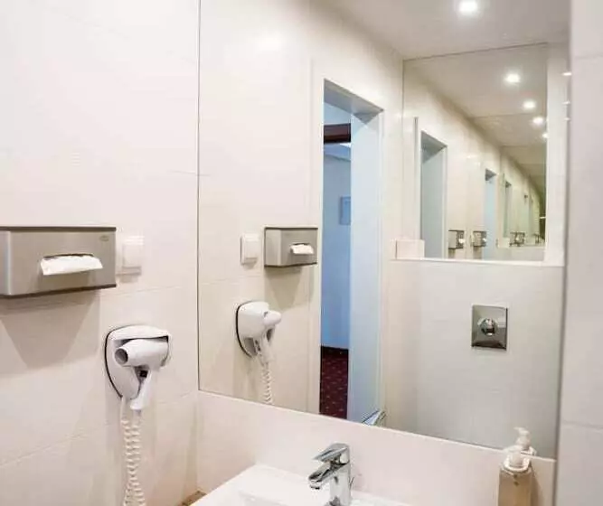 בית מלון כפרי Gold