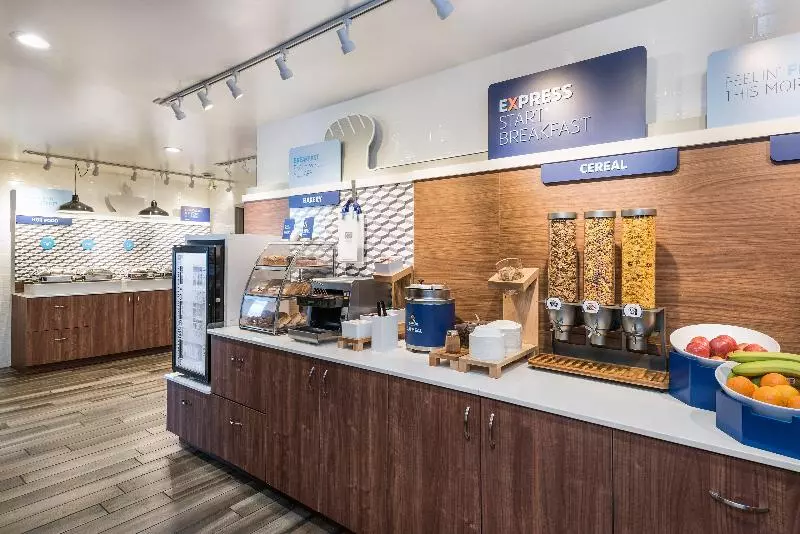 Holiday Inn Express Hotel & Suites 1000 Islands   Gananoque, An Ihg