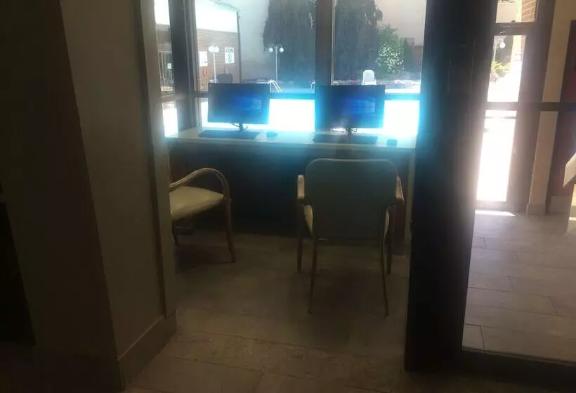 בית מלון כפרי Holiday Inn Niagara Falls By The Falls, An Ihg