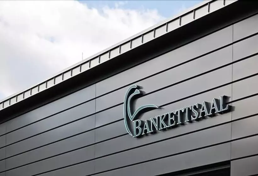 Отель Ramada By Wyndham Duesseldorf Ratingen