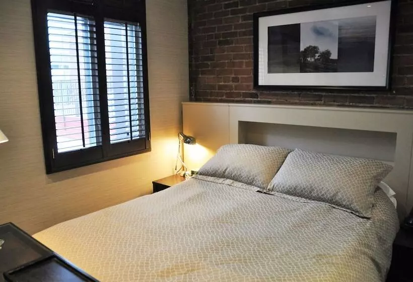 Отель Unique Stays 1595 St Denis