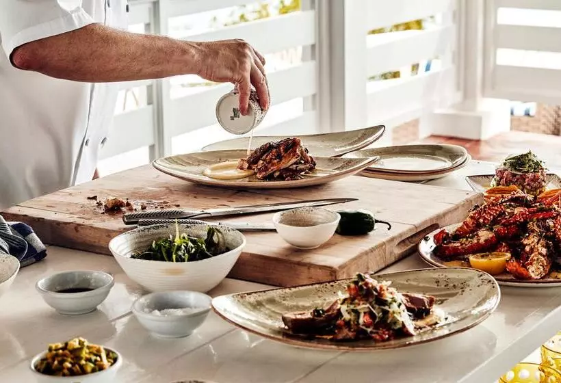 هتل Malliouhana Resort Anguilla