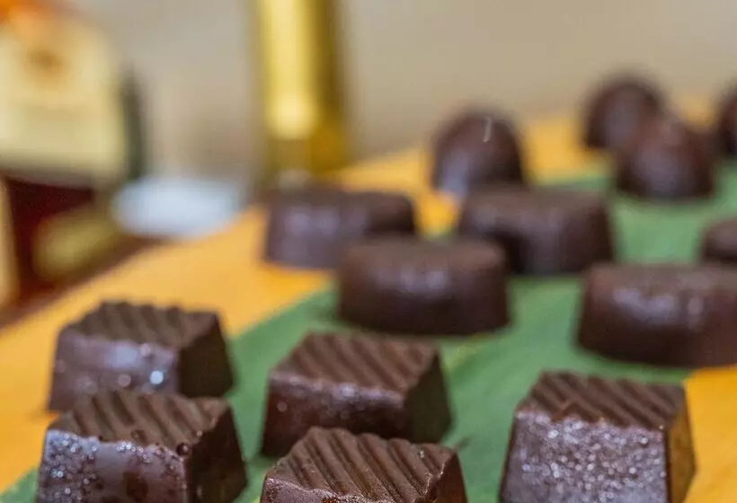 هتل Malliouhana Resort Anguilla