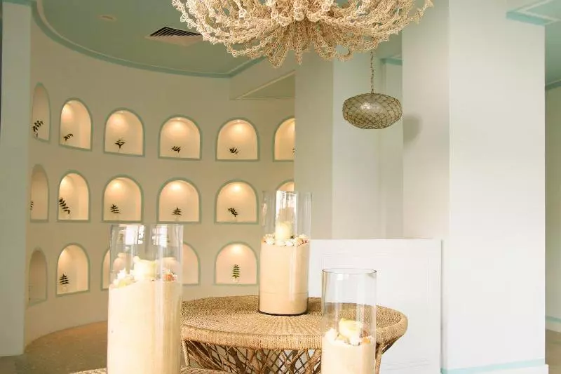 هتل Malliouhana Resort Anguilla