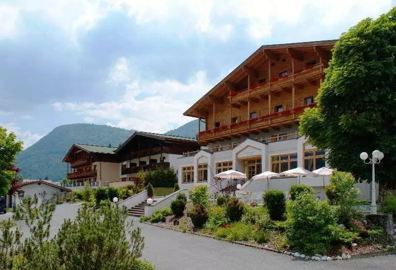 Hotel Pillerseehof & Der Bräuwirt