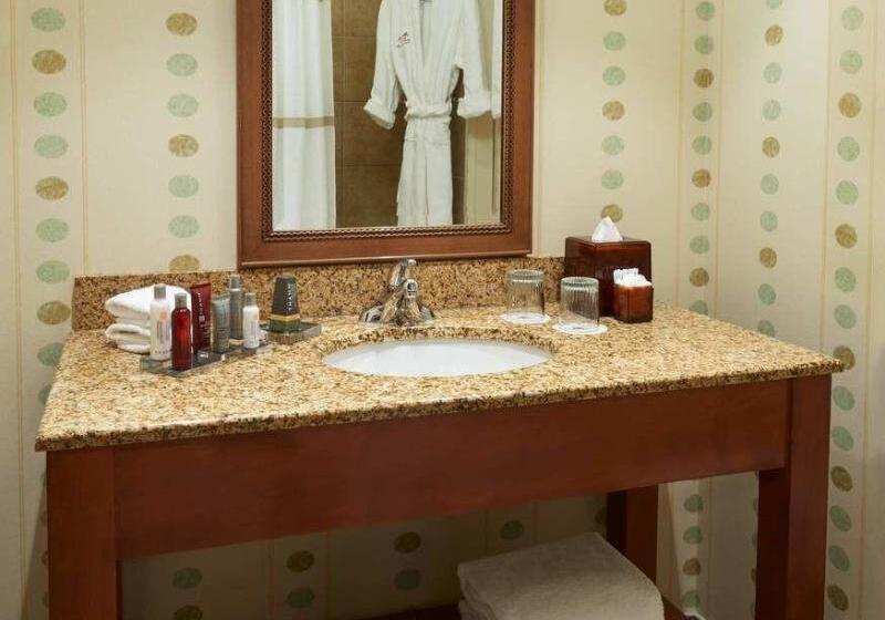 فندق River Cree Resort & Casino