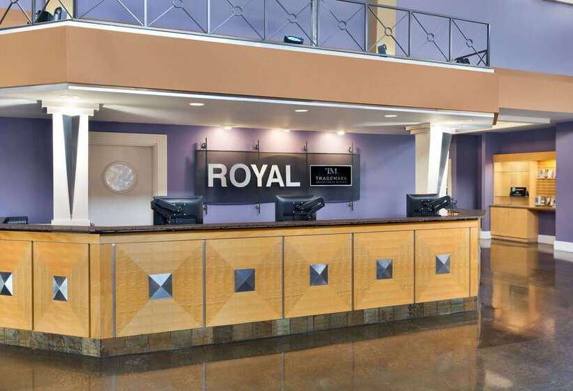 Royal Hotel Edmonton Airport Trademark Collection By Wyndham
