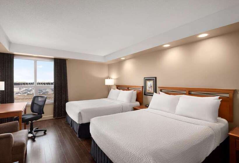 Royal Hotel Edmonton Airport Trademark Collection By Wyndham