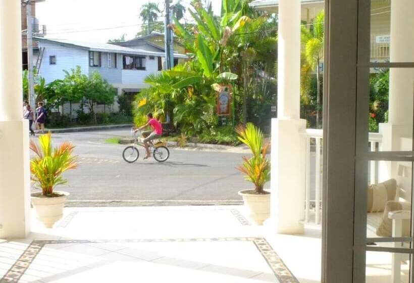 هتل Tropical Suites