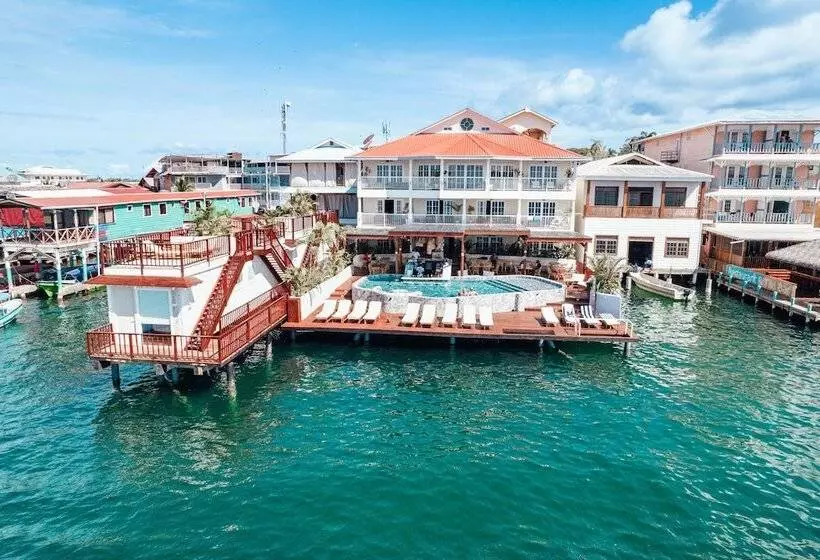 هتل Tropical Suites