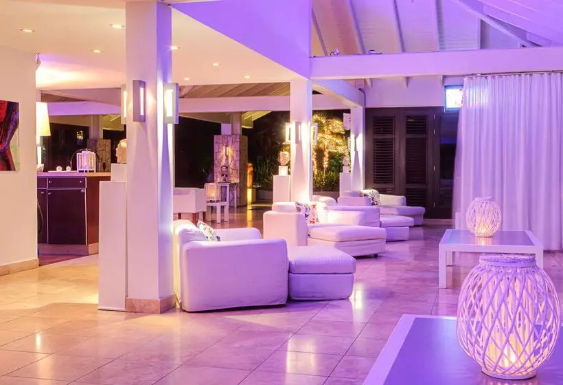 هتل Zoetry Curacao