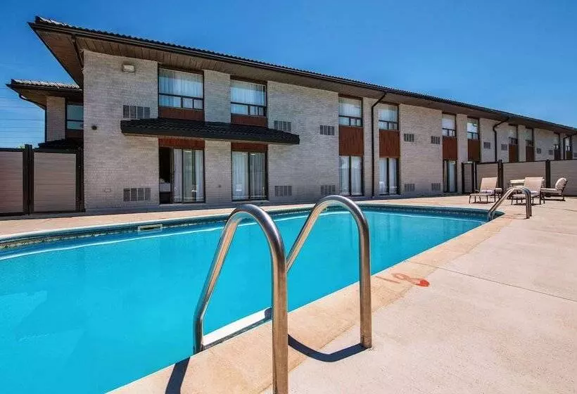 Мотель Quality Inn