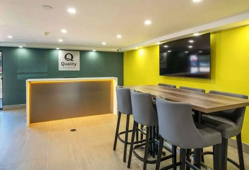 Мотель Quality Inn