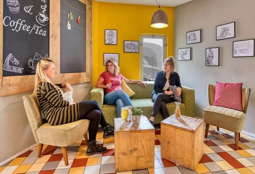 Stayokay Hostel Rotterdam