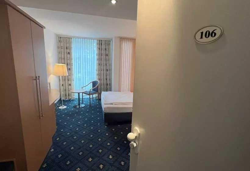 酒店 Am Schlosspark , Wiesbaden