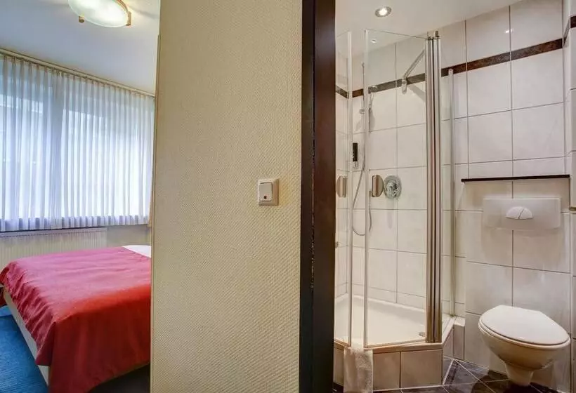 酒店 Am Schlosspark , Wiesbaden