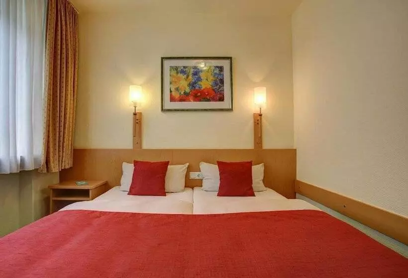 酒店 Am Schlosspark , Wiesbaden