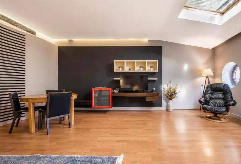 Ansen Hotel And Suites