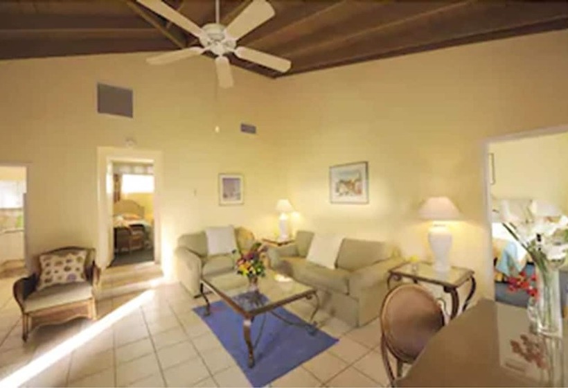 בית מלון כפרי Bay View Suites Paradise Island