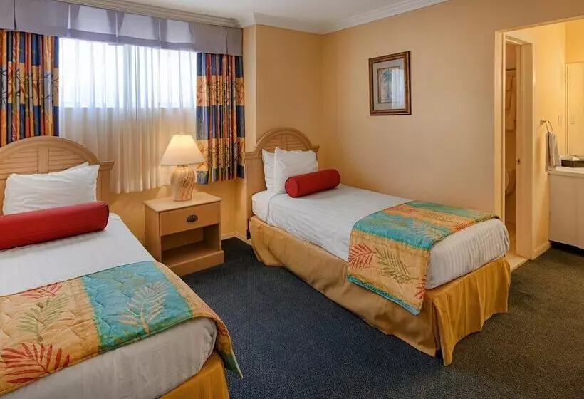 هتل Bay View Suites Paradise Island