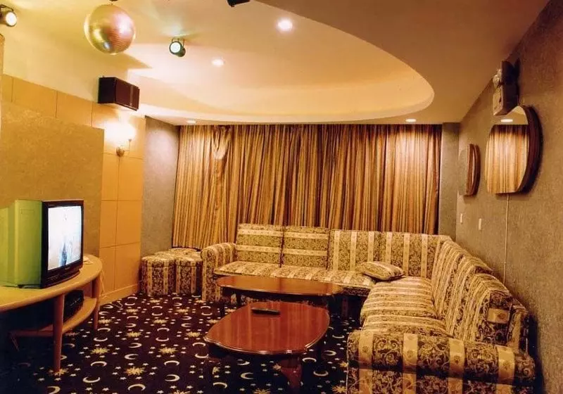 Otel Binhai International Airport